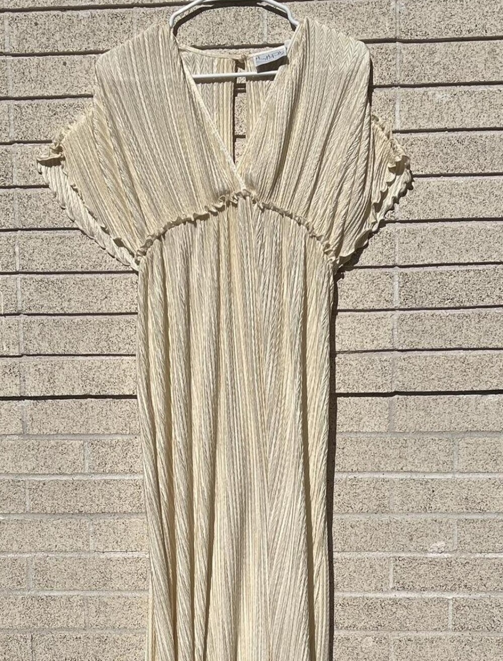Vintage Mary McFadden 70s/80s Collection I cream pleated goddess maxi dress